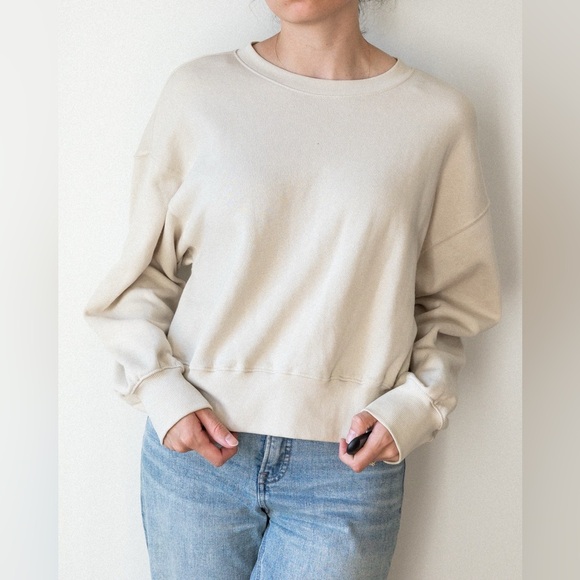Old Navy Beige Sweatshirt - Picture 1 of 3